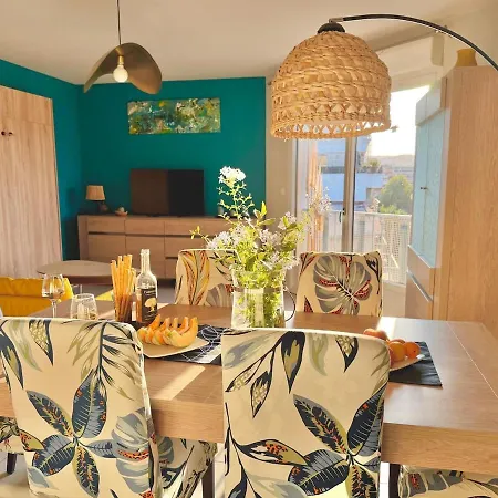Juan-les-pins Beachside 1br Apartment, Air Conditioned, Parking Place *
